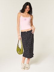 وردي - Hollister Hibiscus Floral Strappy Cami Top - Image 3 of 6