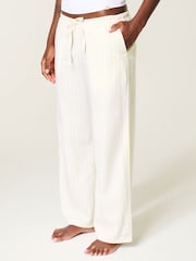 Hollister Printed Wide Leg Pyjama Bottoms - Image 3 of 5