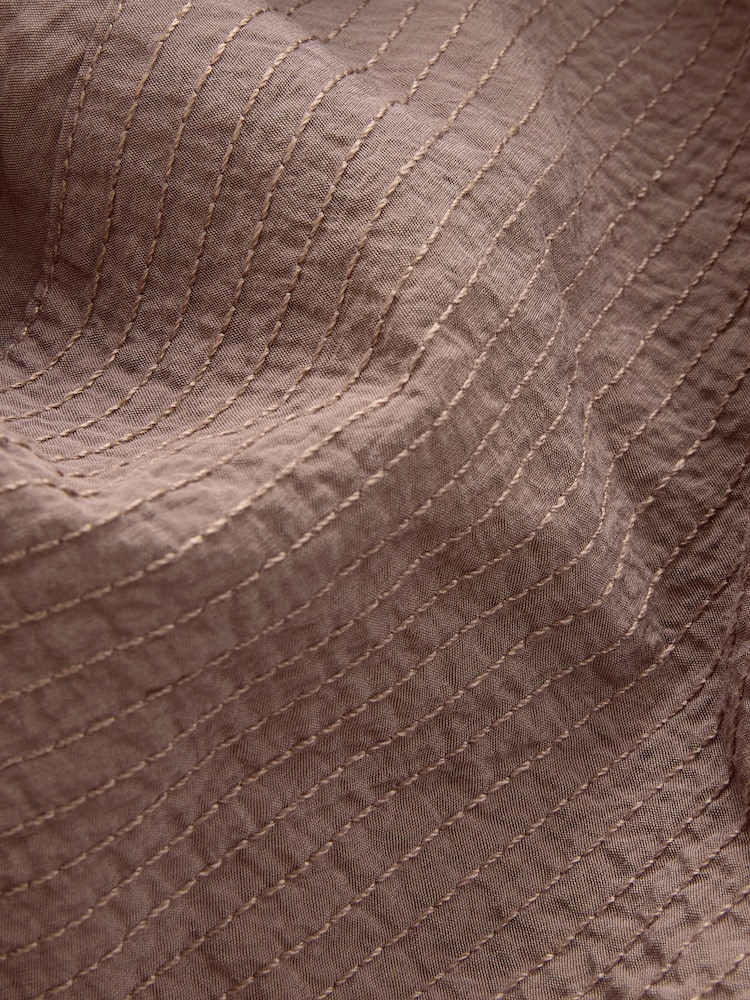 بني - فستان متوسط الطول بياقة حرف V 2 باللون 1 وحاشية متدلية - صورة 8 من 8