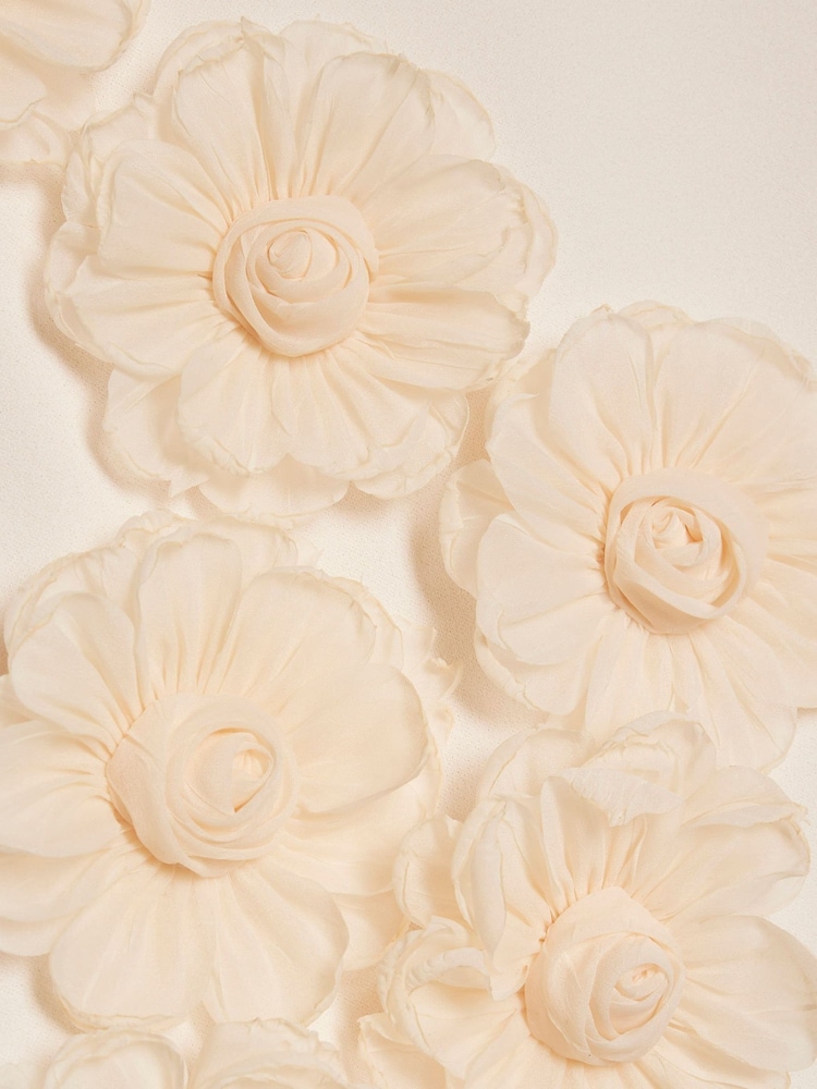 River Island Cream 3D Flower Shift Dress - Image 4 of 4