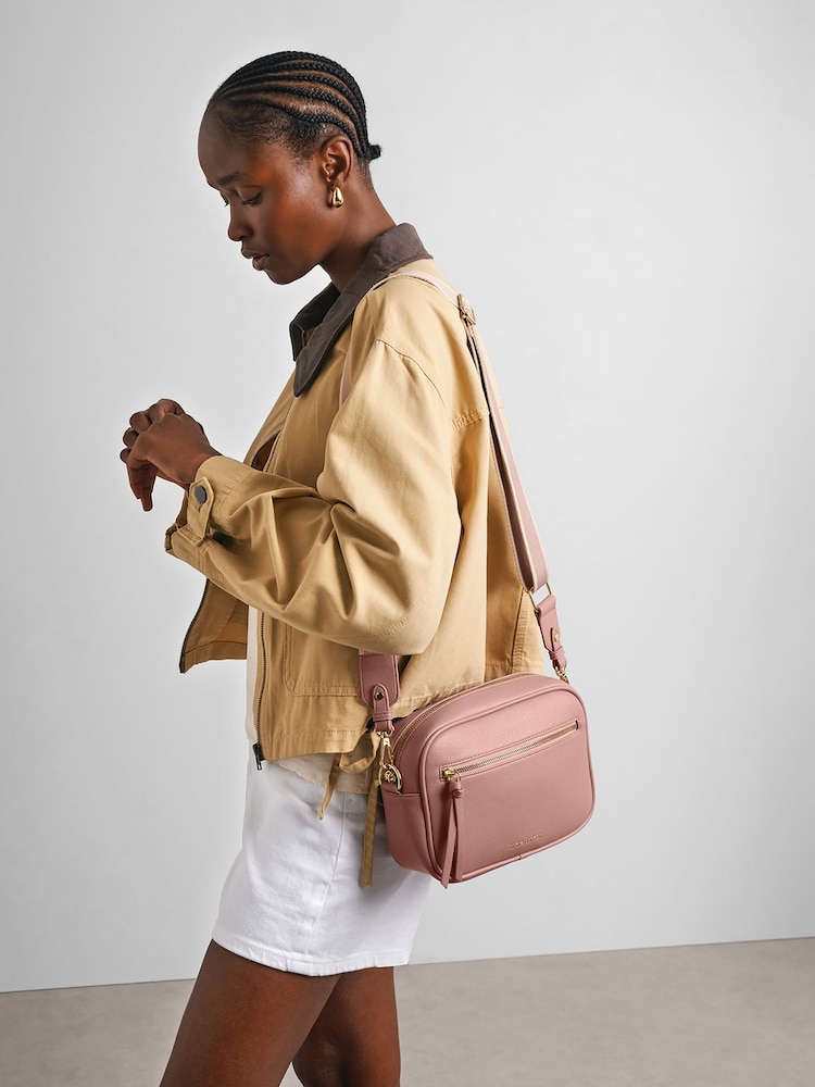 Vaaleanpunainen - Katie Loxton Hallie Crossbody-laukku - Kuva 2 / 4