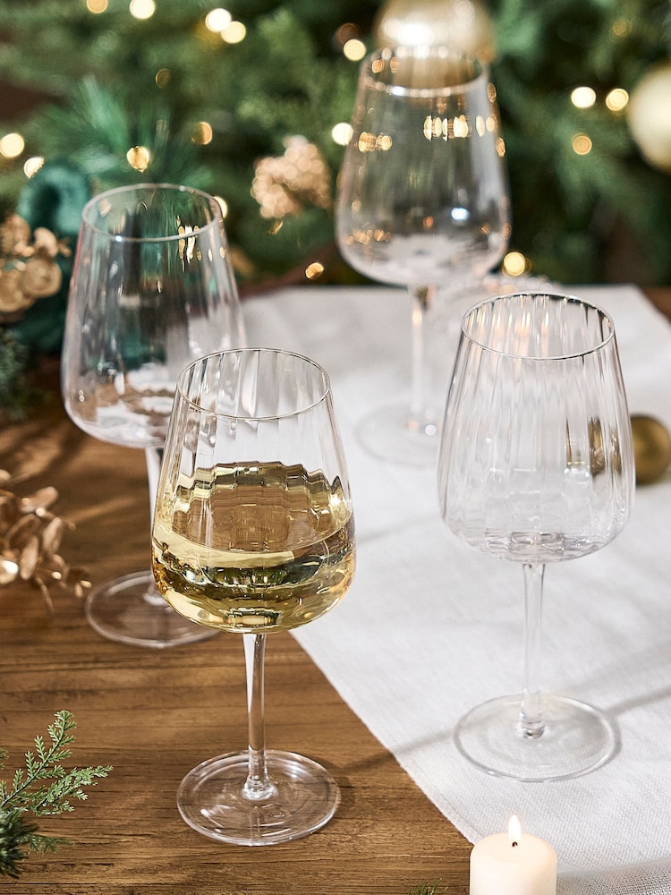 Dibor Set of 4 Clear Bevelled Wine Goblets - Image 1 of 5