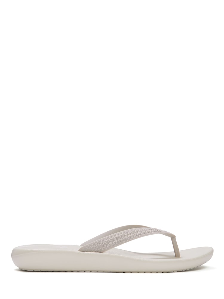Γκρι - FitFlop Iqushion Textured-Strap Flip Flops - Εικόνα 1 από 4