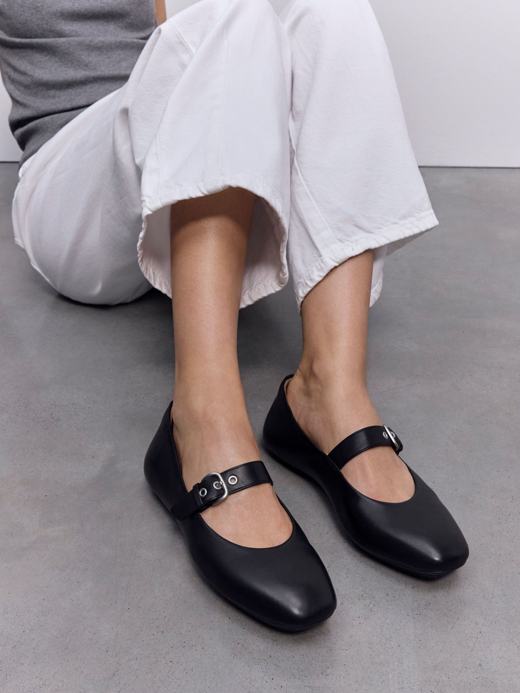 fitflop メリージェーン Buy FitFlop Black Delicato Leather Mary Jane Shoes from Next South