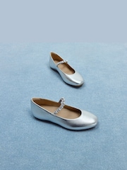 FitFlop Silver Delicato Pearls-And-Crystal Leather Ballet Flats - Image 6 of 7