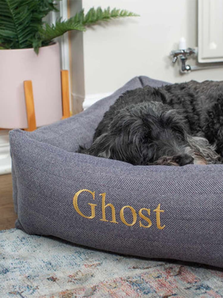 Lords and Labradors Oxford Herringbone Tweed Box Dog Bed - Image 1 of 3