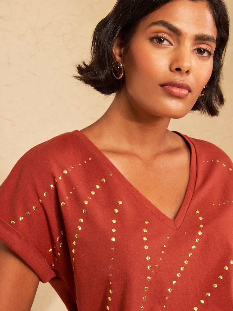 Love & Roses Rust Brown V Neck Jersey T-Shirt - Image 2 of 4 Love & Roses Rust Brown V Neck Jersey T-Shirt - Image 2 of 4