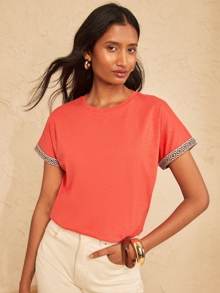 Love & Roses Red Aztec Trim Crew Neck Tipped T-Shirt - Image 4 of 4