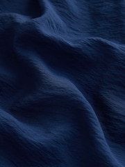 أزرق - فستان متوسط الطول بياقة حرف V 2 باللون 1 وحاشية متدلية - صورة 8 من 8