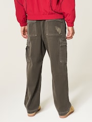 بني - Hollister Relaxed Cargo Joggers - صورة 3 من 4