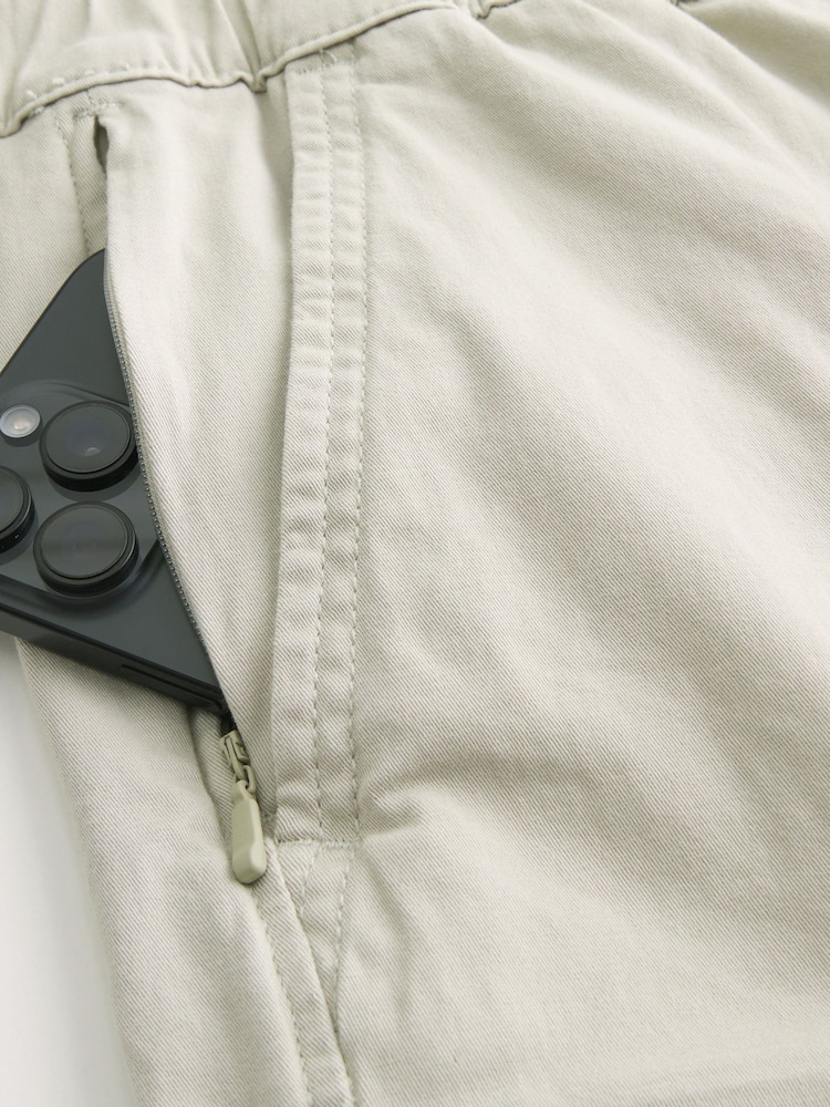 Hollister Relaxed Cargo Joggers - Image 5 of 5