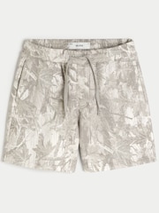 Hollister White Baggy Above-The-Knee Fleece Shorts - Image 3 of 5