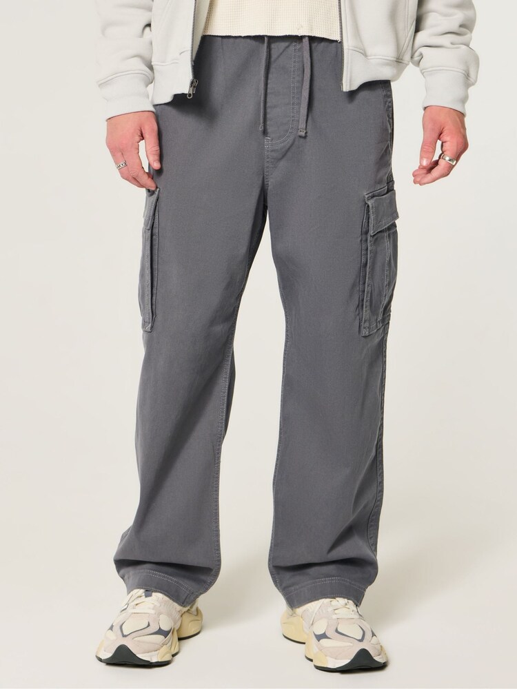 رمادي - Hollister Relaxed Cargo Joggers - صورة 1 من 6