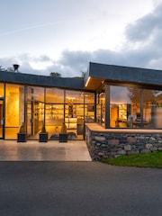 RED LETTER DAYS Dog Friendly Breaks Gift Experience - Image 4 of 4