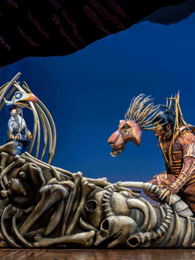 RED LETTER DAYS Lion King Theatre Tickets for Two Gift Experience - Image 4 of 4