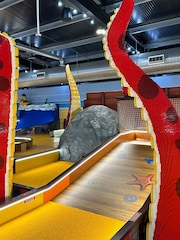 RED LETTER DAYS LEGOLAND Adventure Golf For Two Gift Experience - Image 3 of 4