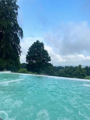 RED LETTER DAYS Twilight Spa Access For Two At Shrigley Hall Hotel And Spa Gift Experience - Image 2 of 4