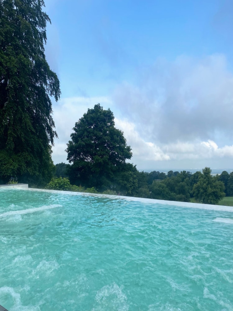 RED LETTER DAYS Twilight Spa Access For Two At Shrigley Hall Hotel And Spa Gift Experience - Image 2 of 4