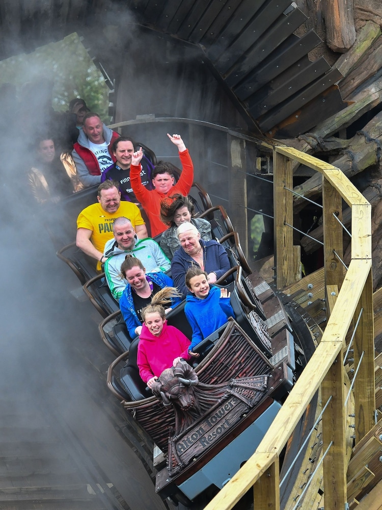 RED LETTER DAYS Alton Towers Tickets For Two Gift Experience - Image 2 of 4