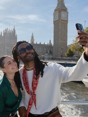 RED LETTER DAYS River Thames Cruise for Two Gift Experience - Image 4 of 4