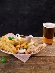 RED LETTER DAYS Meal with a Drink for Two Gift Experience - Image 2 of 4