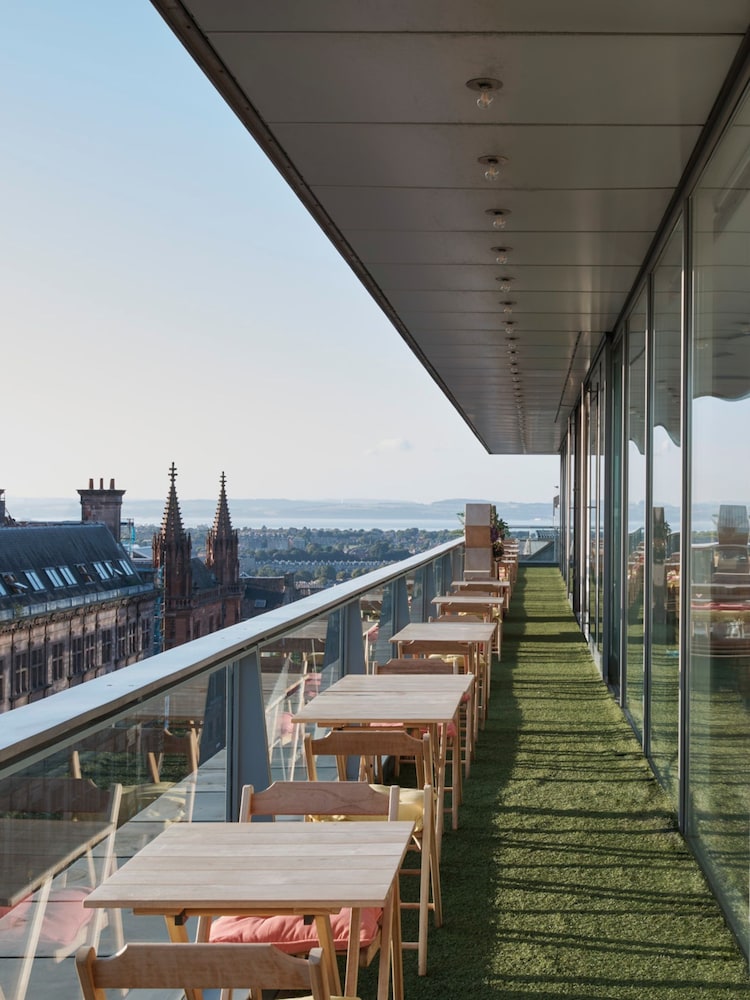 RED LETTER DAYS Harvey Nichols Mixologist Gift Experience For Two - Image 2 of 4