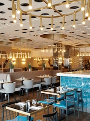 RED LETTER DAYS Harvey Nichols Mixologist Gift Experience For Two - Image 4 of 4