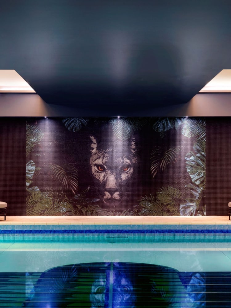 RED LETTER DAYS Spa Day with a 40 Minute Treatment and Dining for Two at a Rena Spa Gift Experience - Image 1 of 4