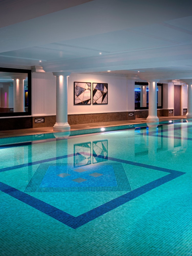 RED LETTER DAYS Spa Day with a 40 Minute Treatment and Dining for Two at a Rena Spa Gift Experience - Image 2 of 4