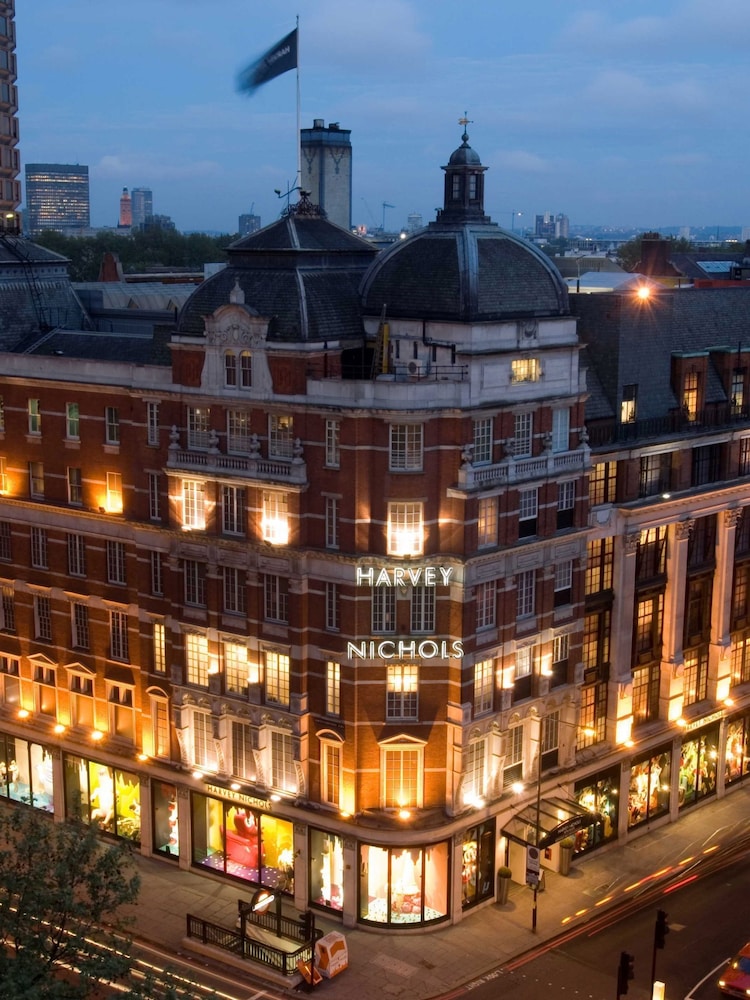 RED LETTER DAYS Harvey Nichols Tea For Two Gift Experience - Image 1 of 4