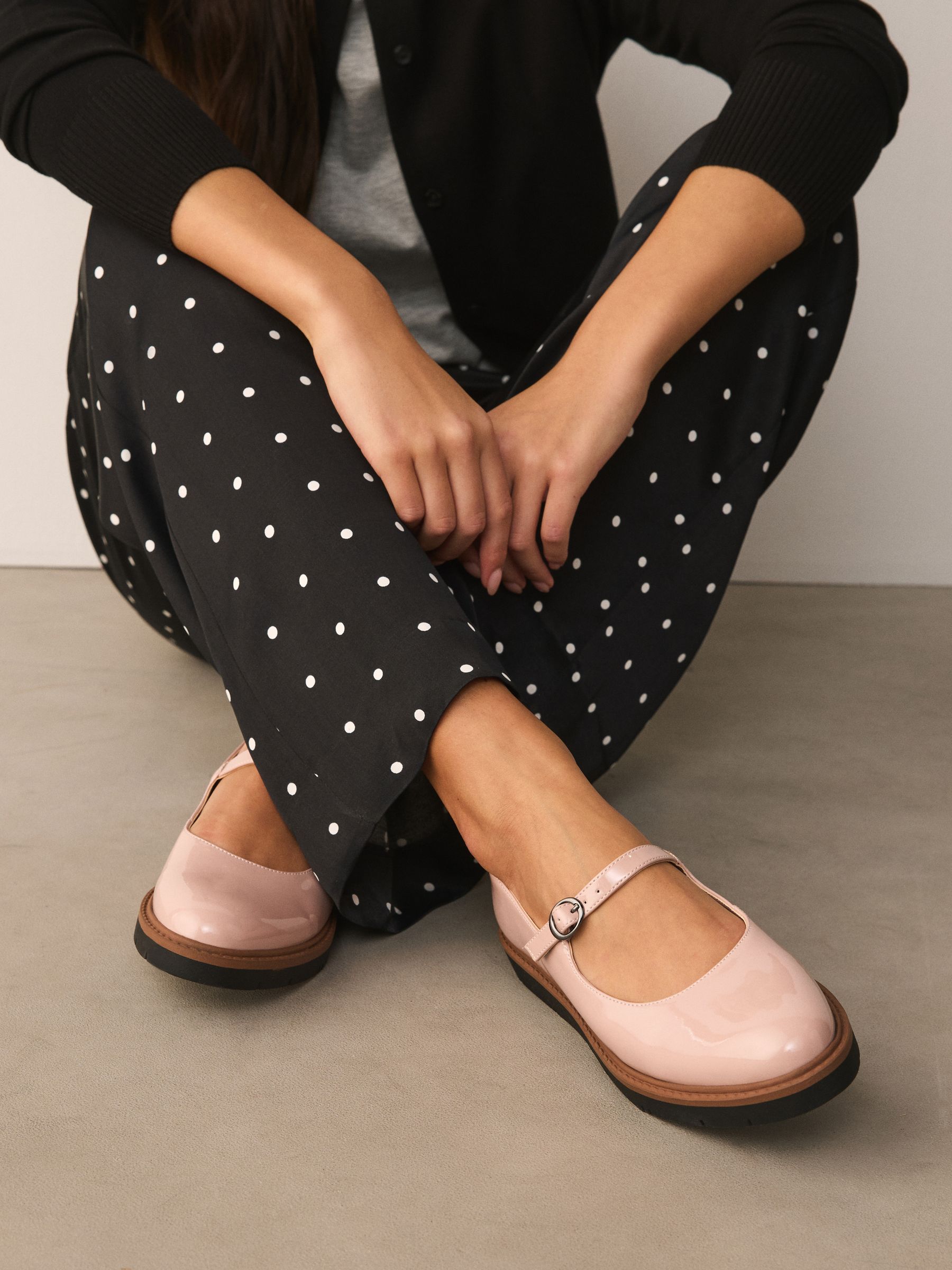 Comprar Nua - Sapatos Mary Jane com sola grossa Forever Comfort