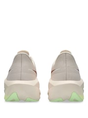ASICS White Ground Novablast 6 Running Trainers - Image 6 of 8