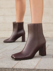 Friends Like These Faux Leather Square Toe Heeled Ankle Boots - Imagen 1 de 7