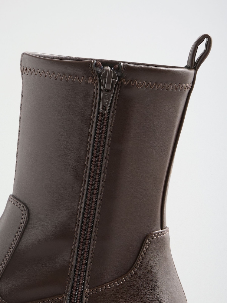 Friends Like These Faux Leather Chunky Sock Ankle Boots - Kuva 5 / 5 Friends Like These Faux Leather Chunky Sock Ankle Boots - Kuva 5 / 5
