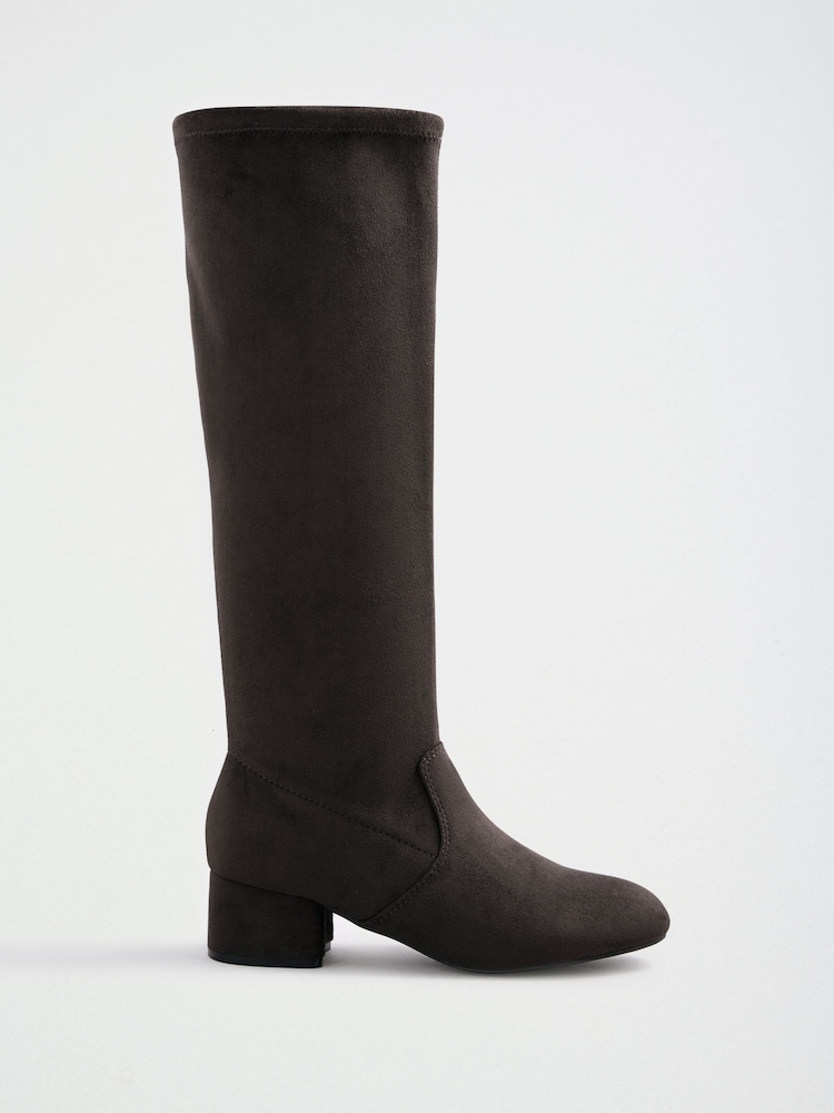 Friends Like These Faux Suede Knee High Low Block Heel Sock Boots - Imagen 2 de 5 Friends Like These Faux Suede Knee High Low Block Heel Sock Boots - Imagen 2 de 5