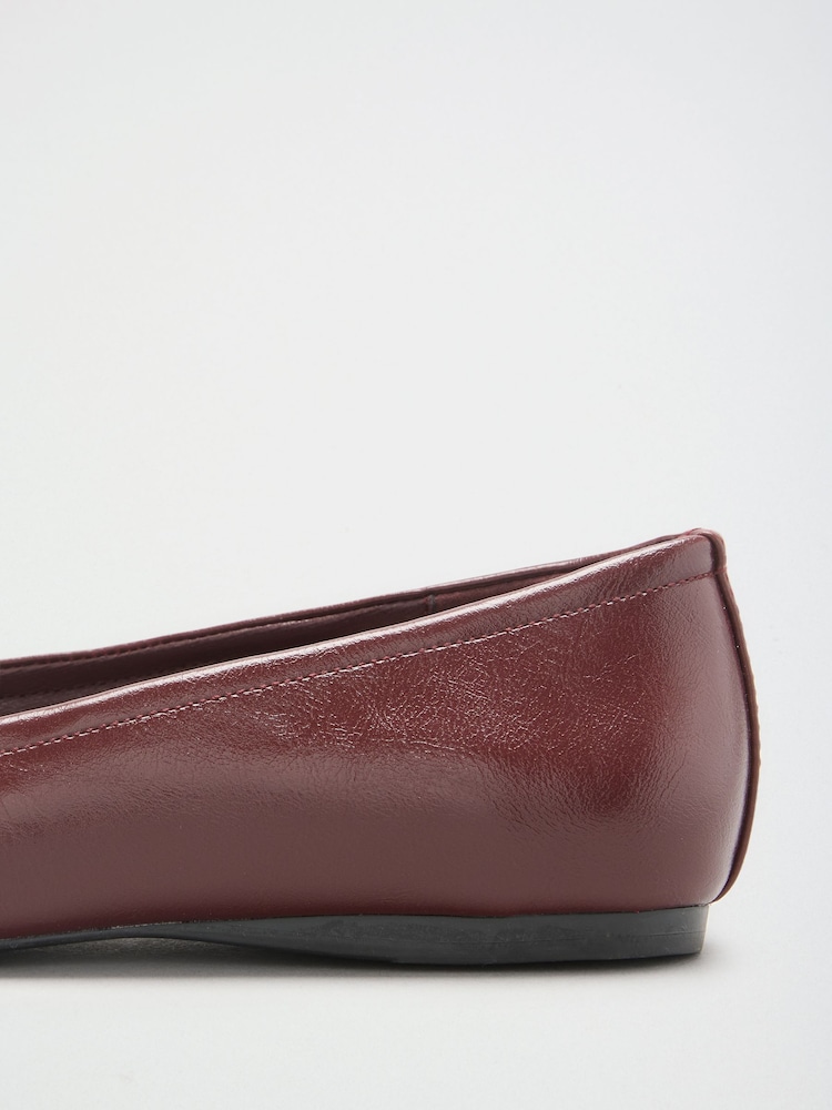 Friends Like These Burgundy Red Faux Leather Keyhole Bow Detail Square Toe Ballet Flat Shoes - Image 4 of 4 Friends Like These Burgundy Red Faux Leather Keyhole Bow Detail Square Toe Ballet Flat Shoes - Image 4 of 4