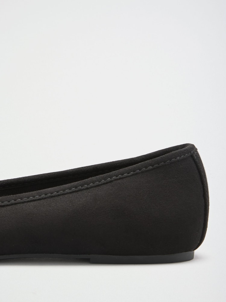 Friends Like These Black Faux Suede Tassel Pointed Toe Flat Loafer Shoes - Image 4 of 4 Friends Like These Black Faux Suede Tassel Pointed Toe Flat Loafer Shoes - Image 4 of 4