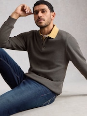 שחור - White Stuff סוודר עם פאנל כפתורים בצווארון, דגם Attadale - תמונה 3 מתוך 6