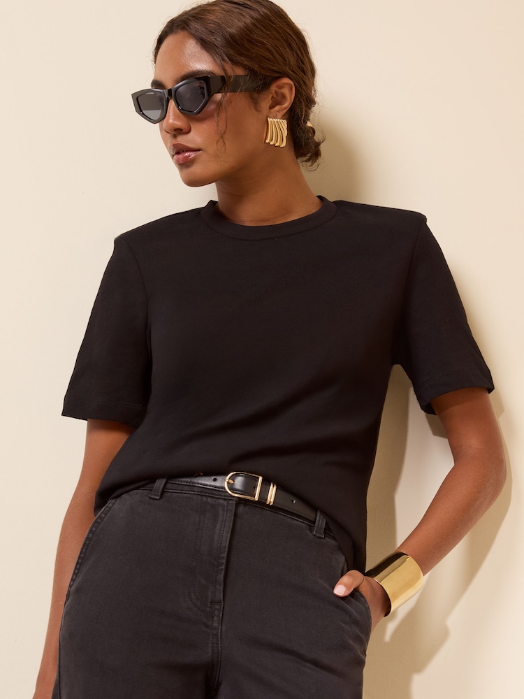 黑色 - Friends Like These Shoulder Pad T-Shirt - 圖片 1，共 5