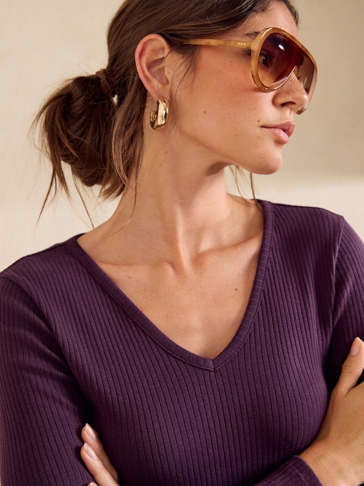 Berenjena morada - Friends Like These blusa de Manga larga con Cuello de pico y canalé. - Imagen 2 de 5