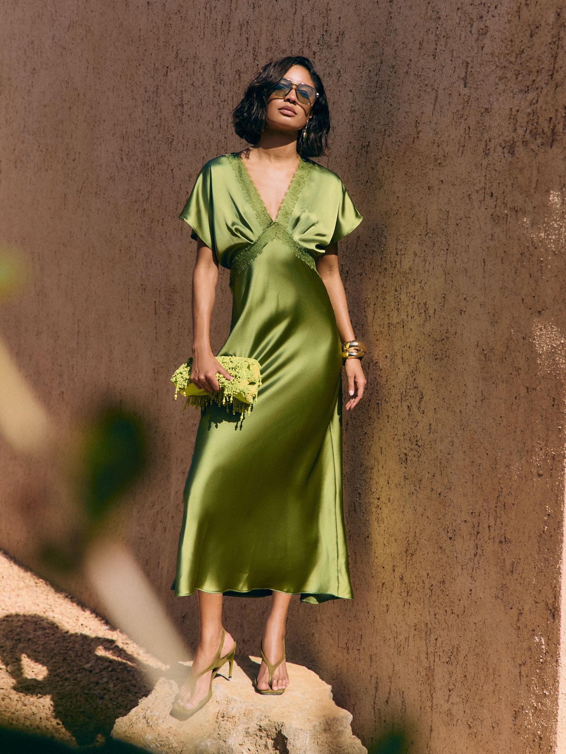TODAYFUL 26SS Satin Lace Dress ミント 38 Buy Friends Like These Olive Green Satin Lace Trim Batwing Midi