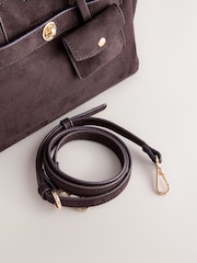 Maro Ciocolată - Suedette Charm Hand Held Bag - Imaginea 5 din 6