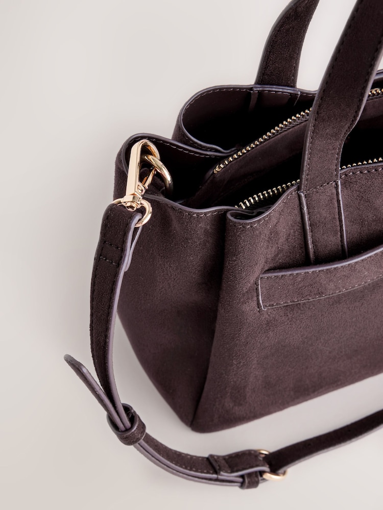 Maro Ciocolată - Suedette Charm Hand Held Bag - Imaginea 6 din 6 Maro Ciocolată - Suedette Charm Hand Held Bag - Imaginea 6 din 6
