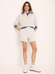 לבן - מכנסיים קצרים Mint Velvet מבד רך במיוחד - תמונה 1 מתוך 8