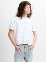 French Connection Rallie Plisse Trim T- Shirt - תמונה 1 מתוך 5