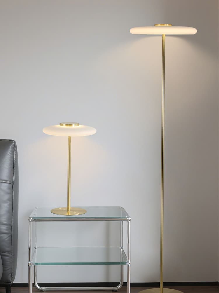 Searchlight Brass Metal & Glass Table Lamp - Image 1 of 5