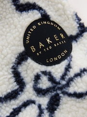 Baker by Ted Baker Ivory Bow Borg Hooded Fleece - Bild 5 von 8