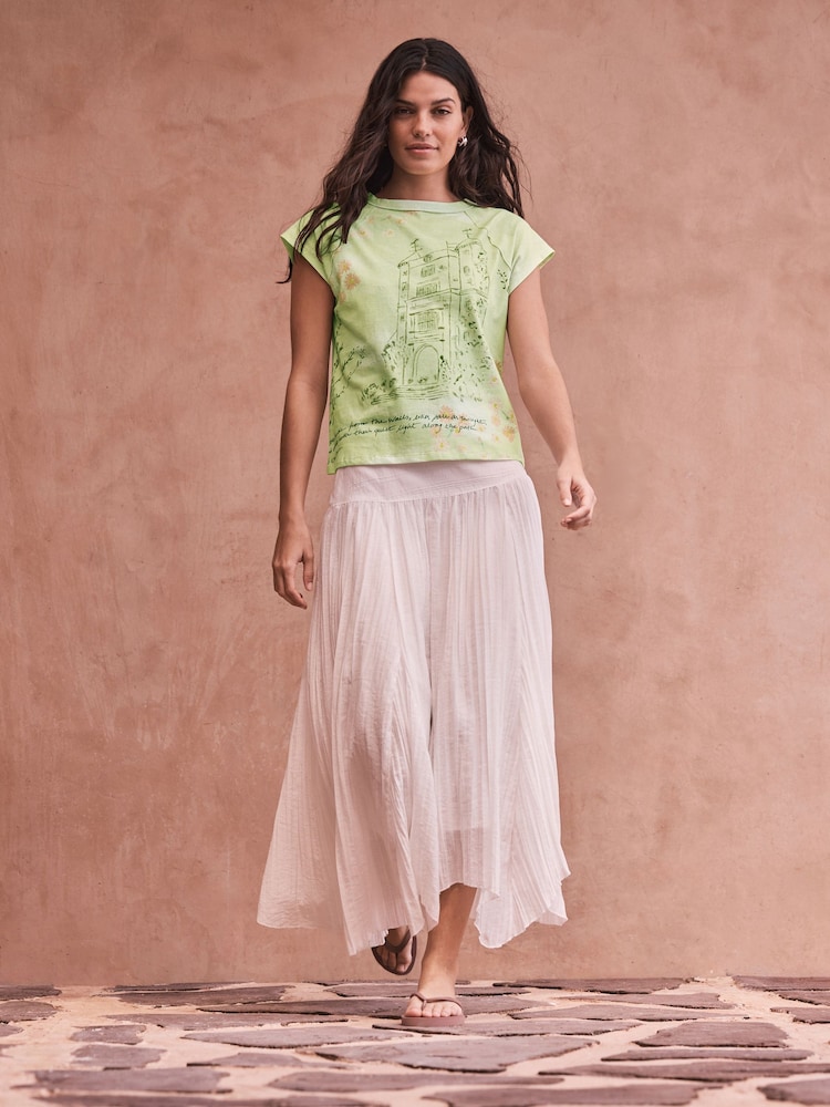 Green Graphic Raw Seam Short Cap Sleeve T-Shirt - Image 2 of 9