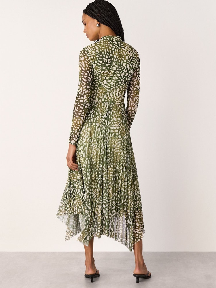 فستان شبكي بتصميم طبقات مزين بنقشة جلد الحيوان من Whistles - Image 2 of 5 فستان شبكي بتصميم طبقات مزين بنقشة جلد الحيوان من Whistles - Image 2 of 5
