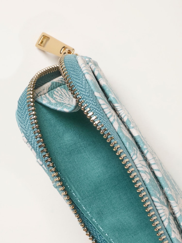 FatFace Green Shell Printed Card Holder - Image 3 of 3